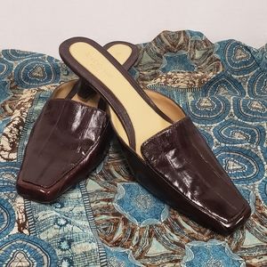 Liz Claiborne Flex Brown Leather Mule Size 9.5M